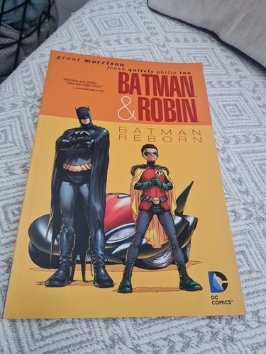 Batman robin reborn - batman,